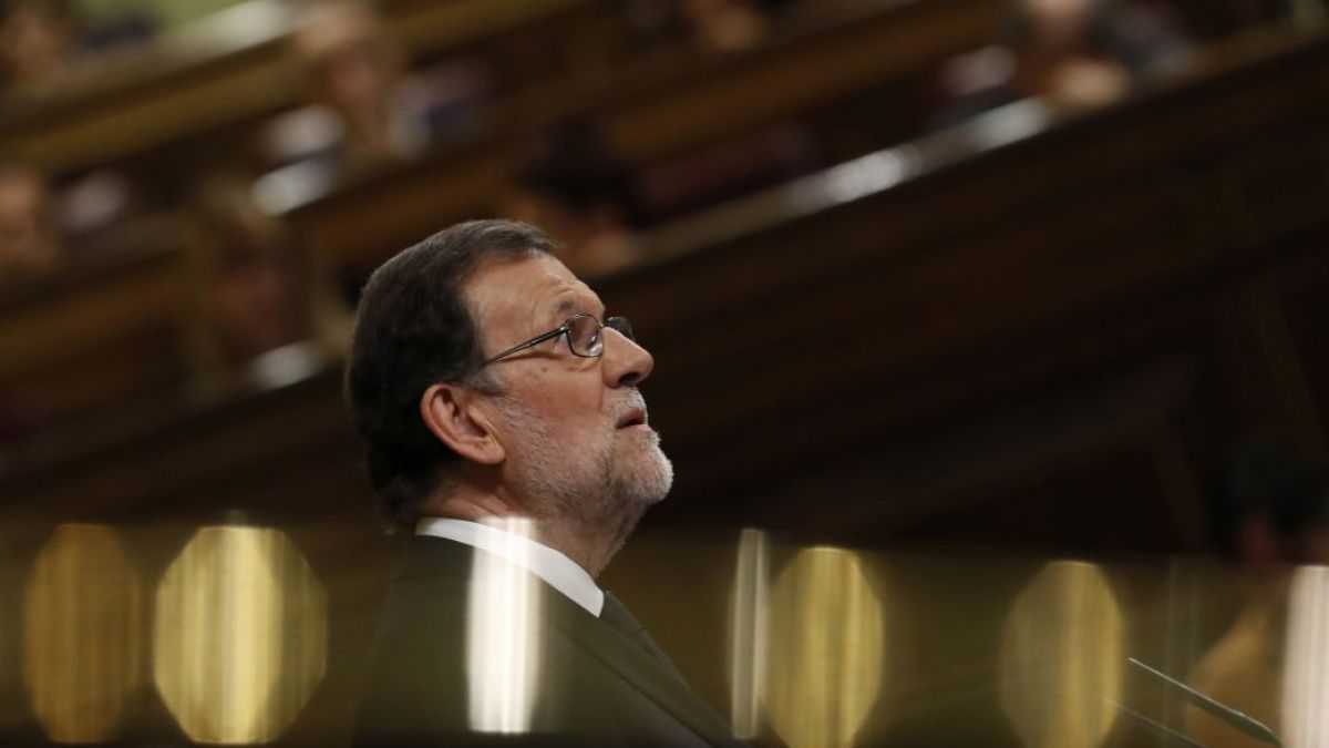 altText(Advertencia de Rajoy al presidente catalán por la independencia)}