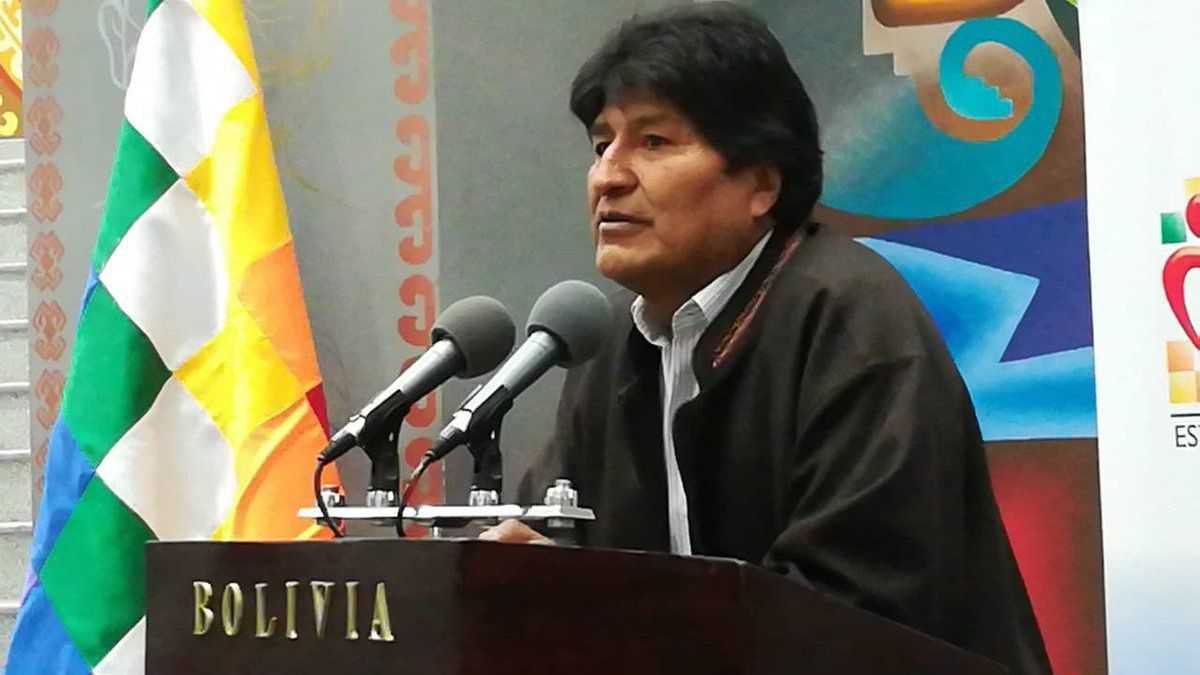 altText(Evo Morales y las elecciones en Bolivia: “Por la pacificación renuncio a mi candidatura”)}