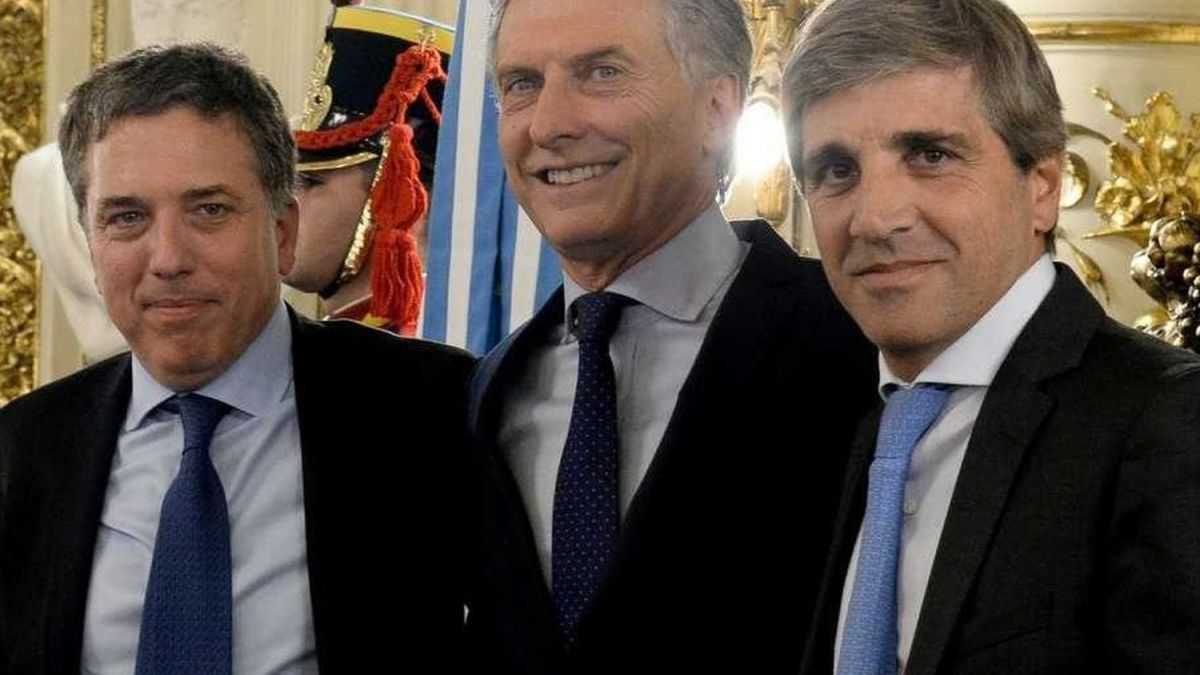 <p>Dujovne, Macri y Caputo, el tr�o de la deuda</p>