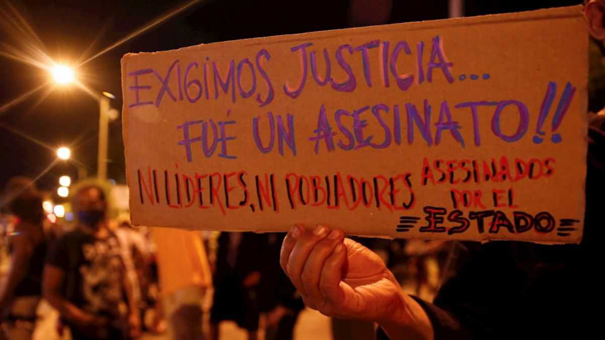 altText(Masacre policial en Colombia: 10 muertes en protestas)}