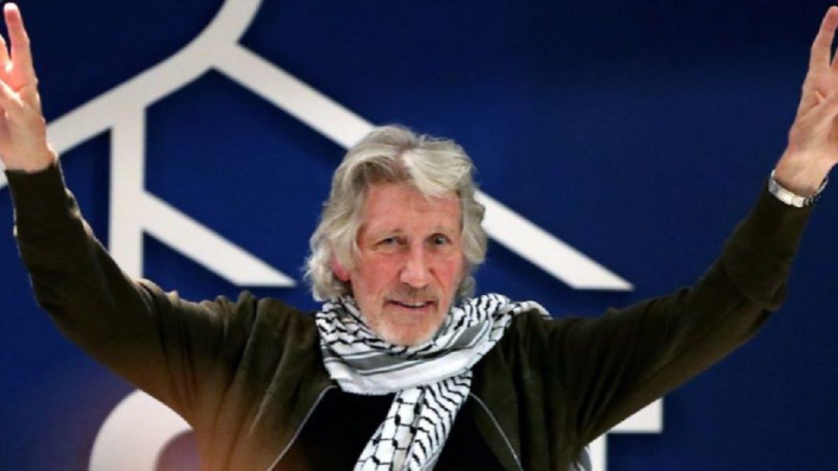 altText(Roger Waters pidió que la FIFA suspenda a la selección de Israel)}