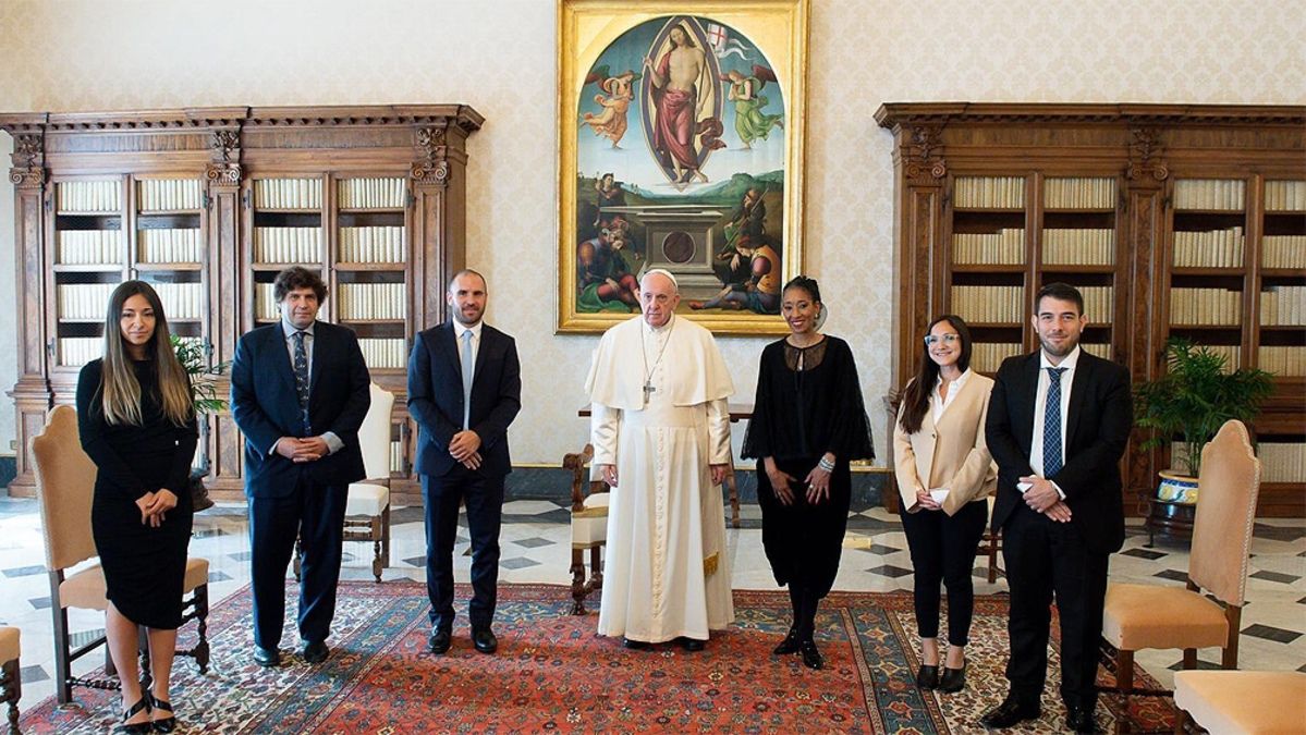 <p>Martín Guzmán tuvo una reunión con el Papa Francisco durante 45 minutos.</p> (Télam )