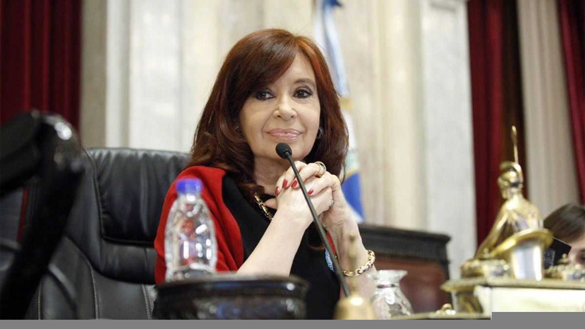 <p>Cristina Kirchner puso el ejemplo de Biden, que también piensa cobrarle a los ricos para paliar la crisis mundial por el covid-19.</p> (Télam )