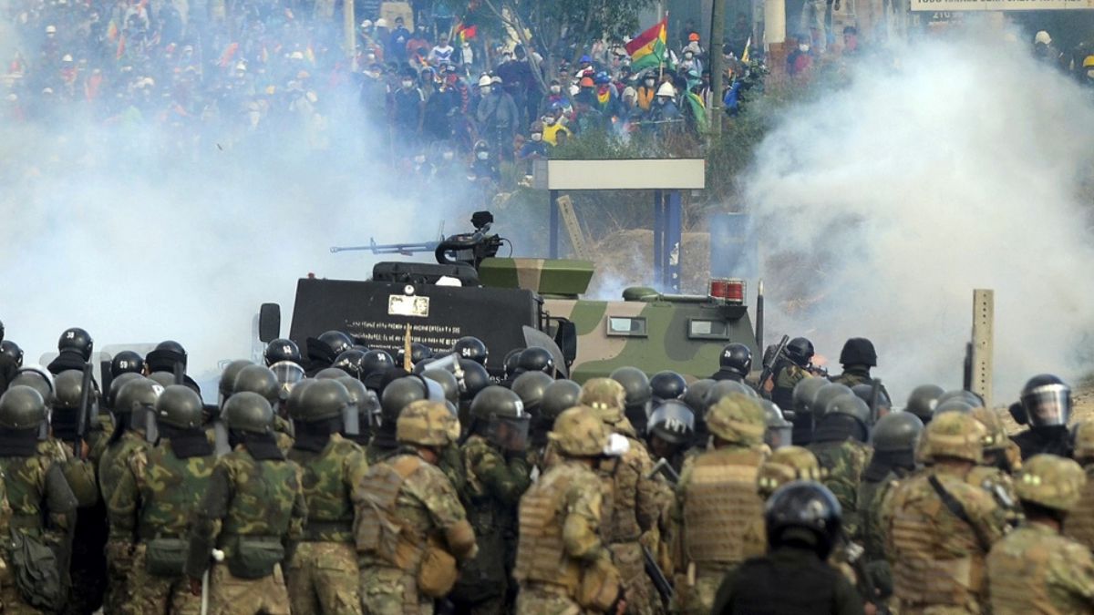  <p>El armamento suministrado se usó en la represión contra el pueblo boliviano.</p> (Télam)