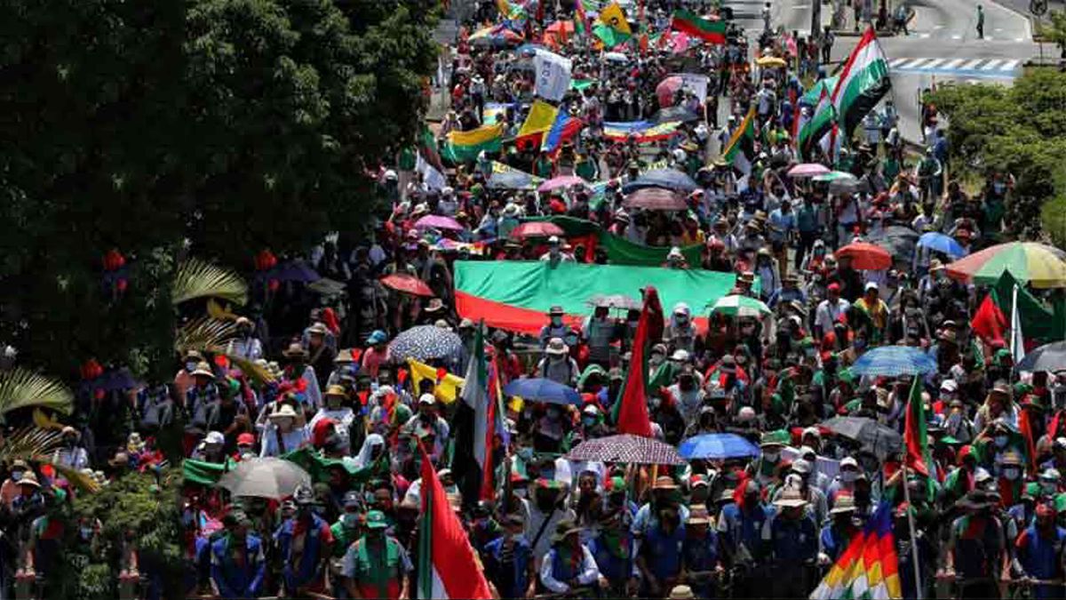  <p>Colombia: multitudinarias protestas contra Iván Duque</p> 