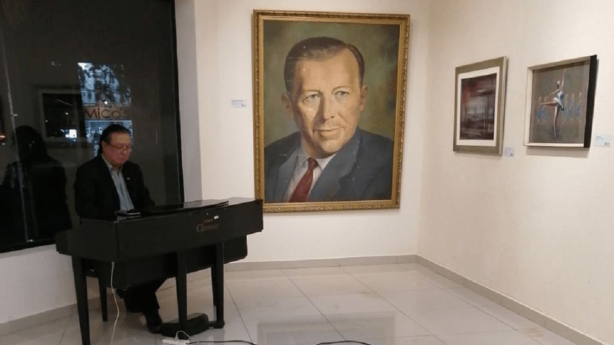 <p>Retrato de Stroessner en un museo p�blico de Paraguay</p> (Redes)