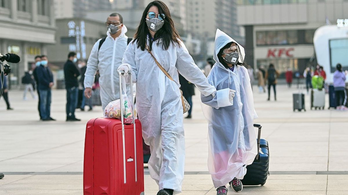 <p>China presenta protocolos para evitar contagios durante los viajes</p> (Télam)