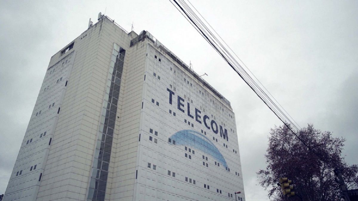 <p>Telecom</p>
