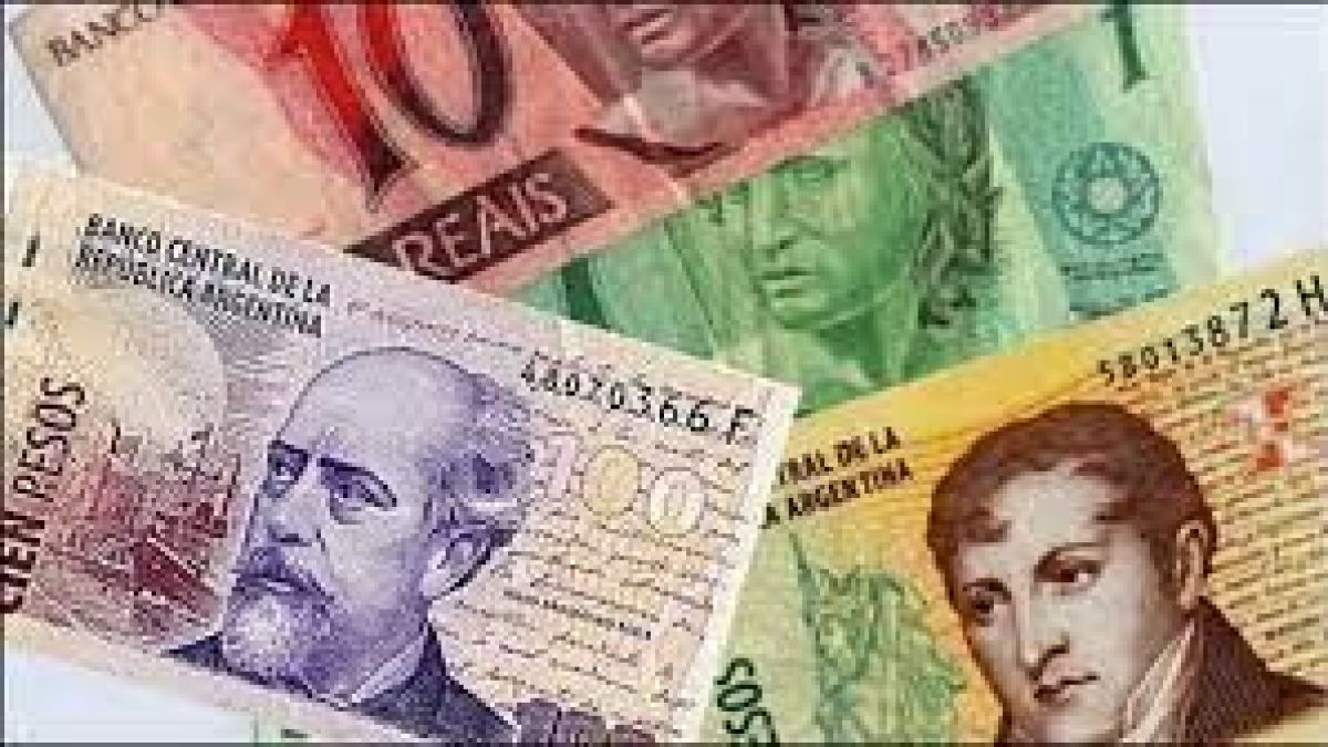 altText(El peso-real: Brasil impulsa la creación de una moneda común con Argentina)}