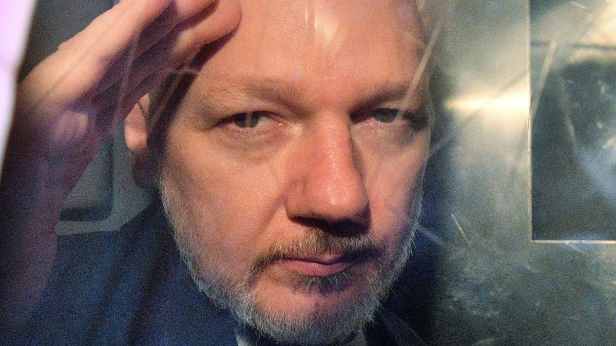 altText(Aprueban la extradición de Julian Assange a Estados Unidos)}
