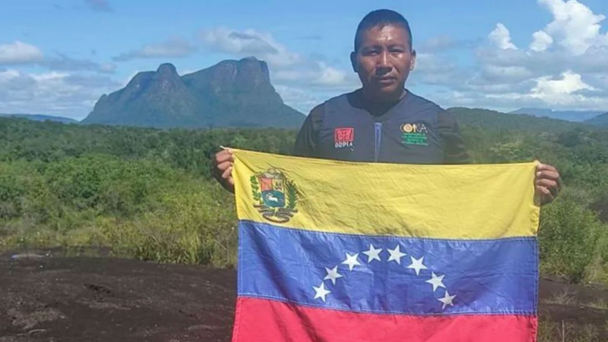 altText(Matan en Venezuela a líder indígena que denunciaba minería ilegal en la Amazonia)}