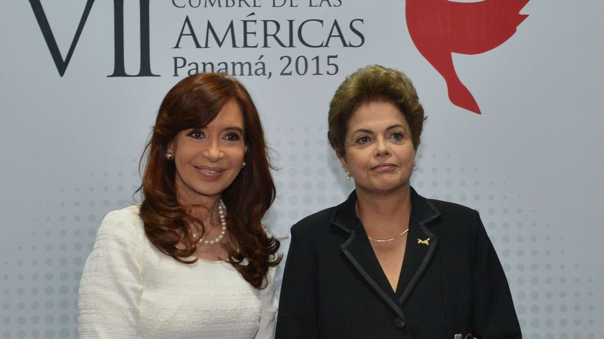 altText(Dilma y más referentes políticos internacionales salieron a bancar a Cristina)}