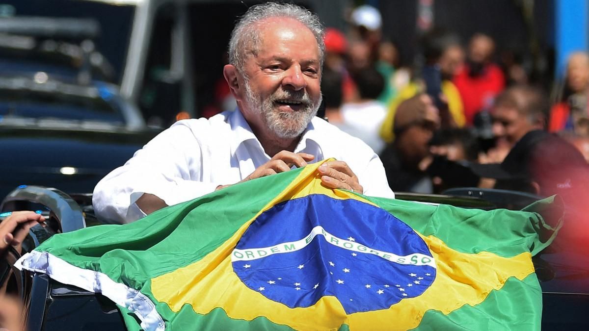 altText(Fin de la era de Jair Bolsonaro en Brasil: asume Lula da Silva)}