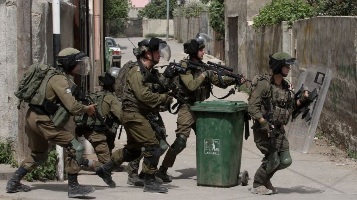 altText(Israel: ministro de ultraderecha anunció la entrega de 10 mil armas a civiles )}